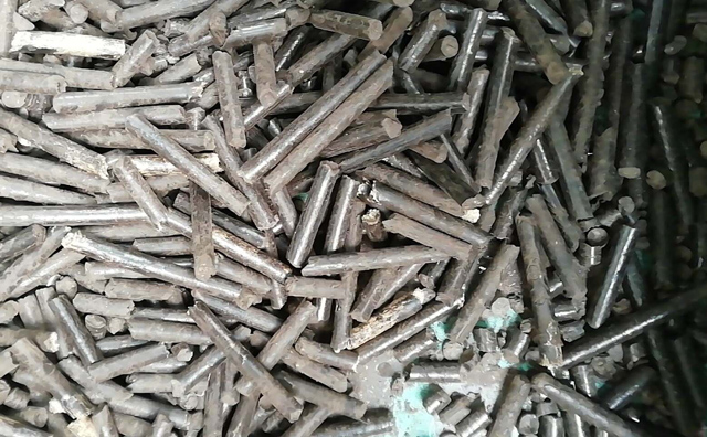 生物質茄子影视视频在线观看械加工的羊糞顆粒燃料