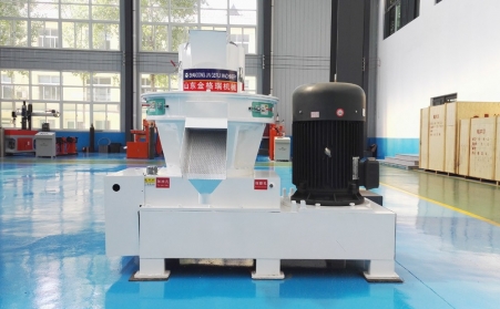 秸稈變身生物質顆粒 幹淨便利 節能環保